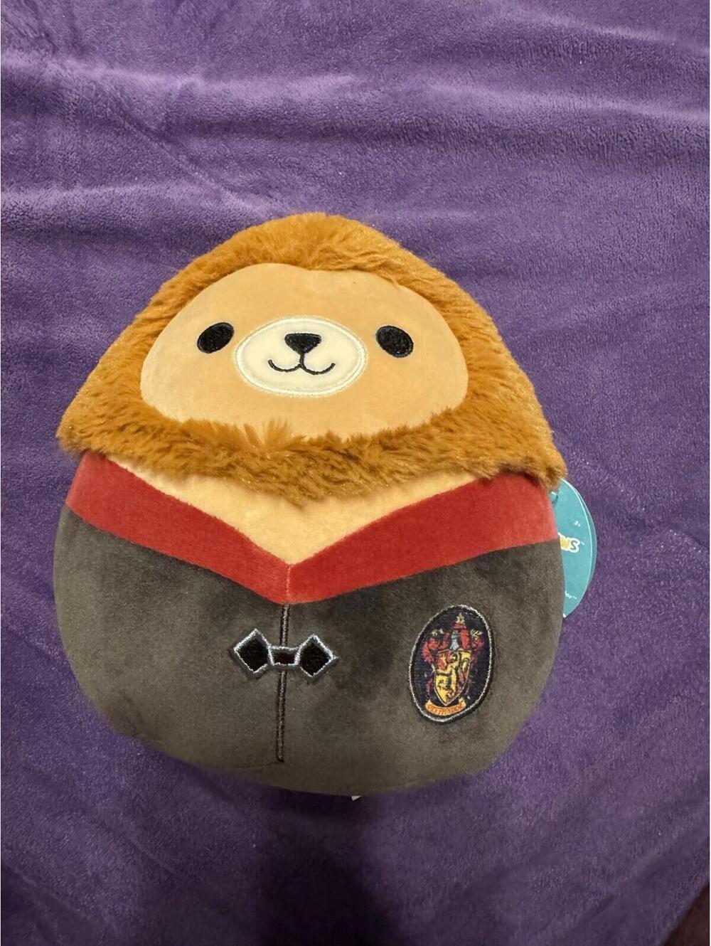 Squishmallows 8" Harry Potter Gryffindor Lion House Robe Stuffed Toy Plushie